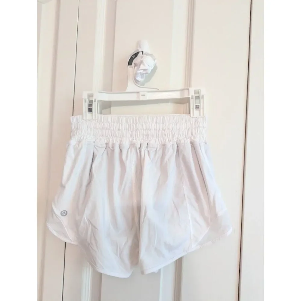 Lululemon White HR Hotty Hot Shorts 2 2.5